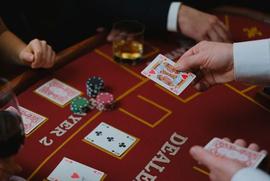 hoàn trả cược thua Five88